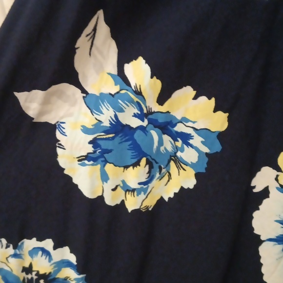 Old Navy Medium Cami Dress Blue Floral - Picture 4 of 5